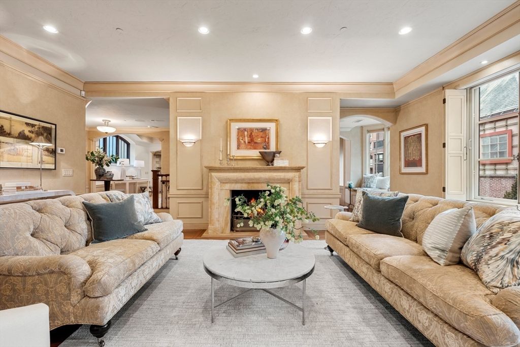 Fireplace, Interior, Living room, Recessed Lighting