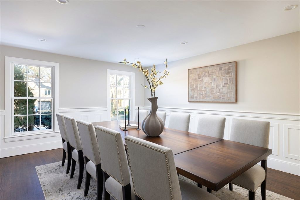 Dining room, Interior, Recessed Lighting, Wood Texture Flooring