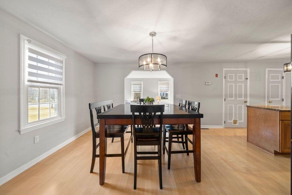Chandelier, Dining room, Interior, Pendant Lights, Wood Texture Flooring