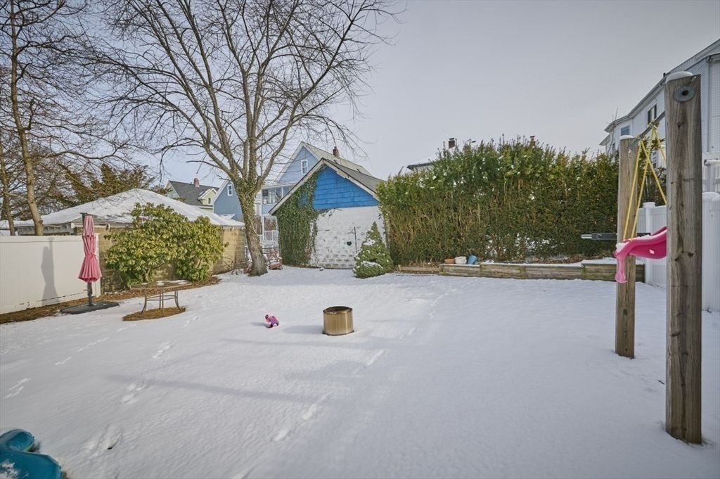 Backyard, Exterior, Playground