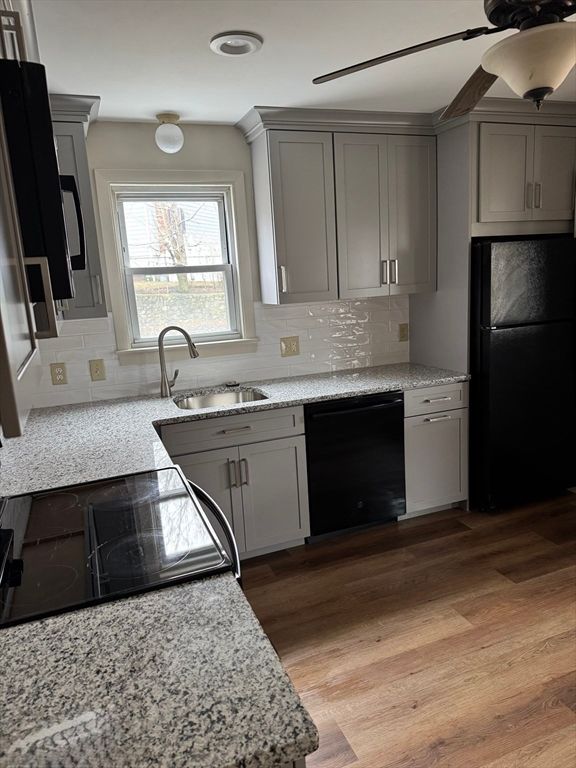 Interior, Kitchen, Wood Texture Flooring