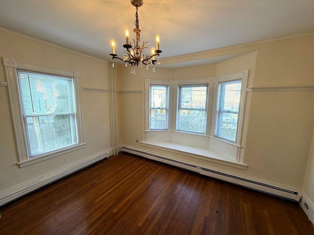 Chandelier, Empty room, Interior, Wood Texture Flooring