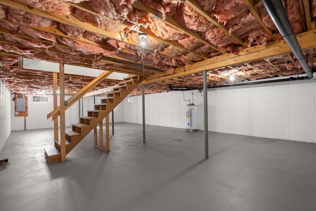 Interior, Wooden Beams