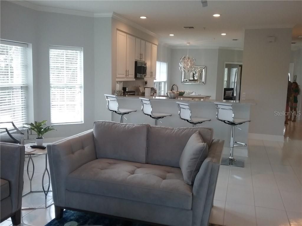 Chandelier, Dining room, Interior, Kitchen, Living room, Recessed Lighting