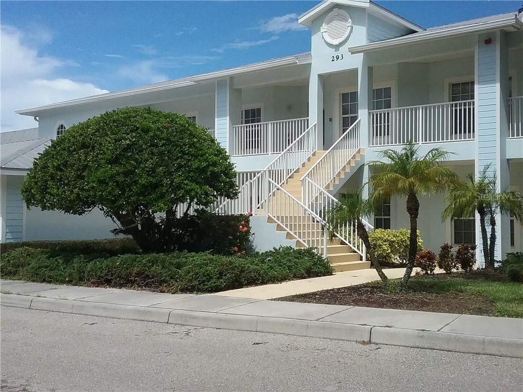 Exterior, Facade, American Craftsman