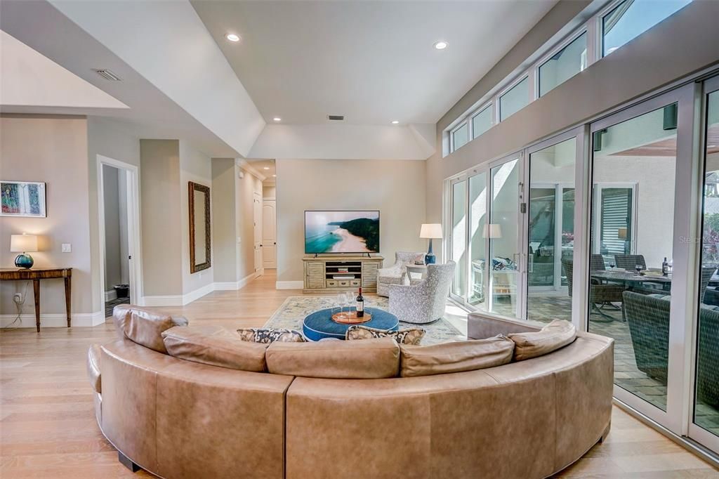 Interior, Living room, Recessed Lighting, Wood Texture Flooring