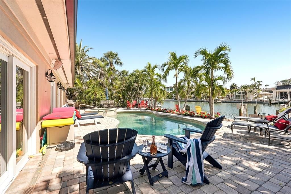 Exterior, Pool, Water
