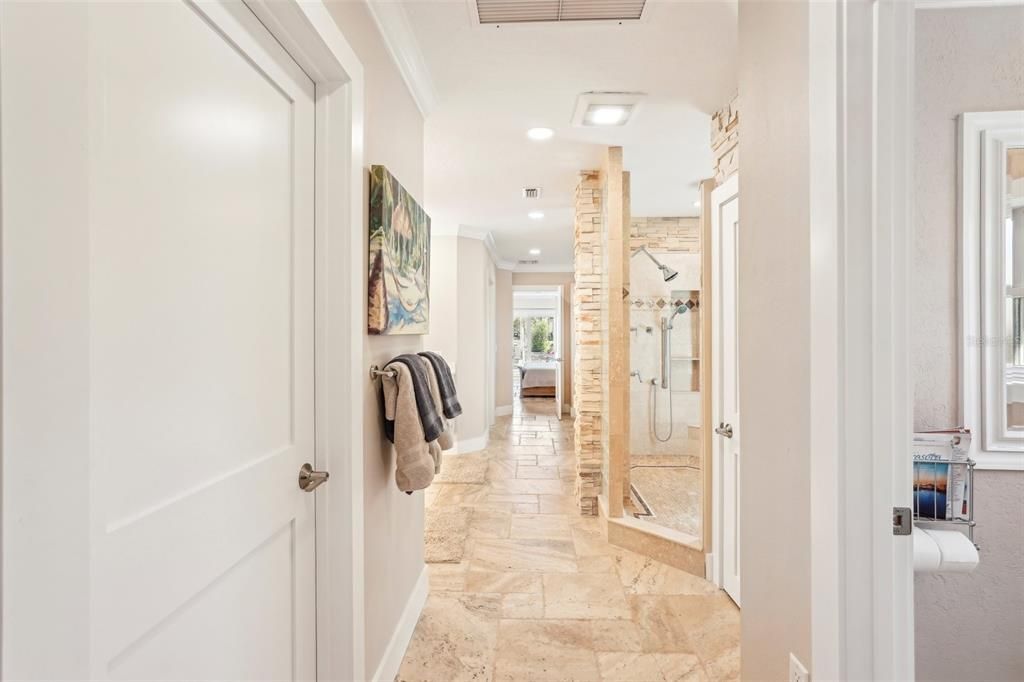 Bathroom, Interior, Recessed Lighting