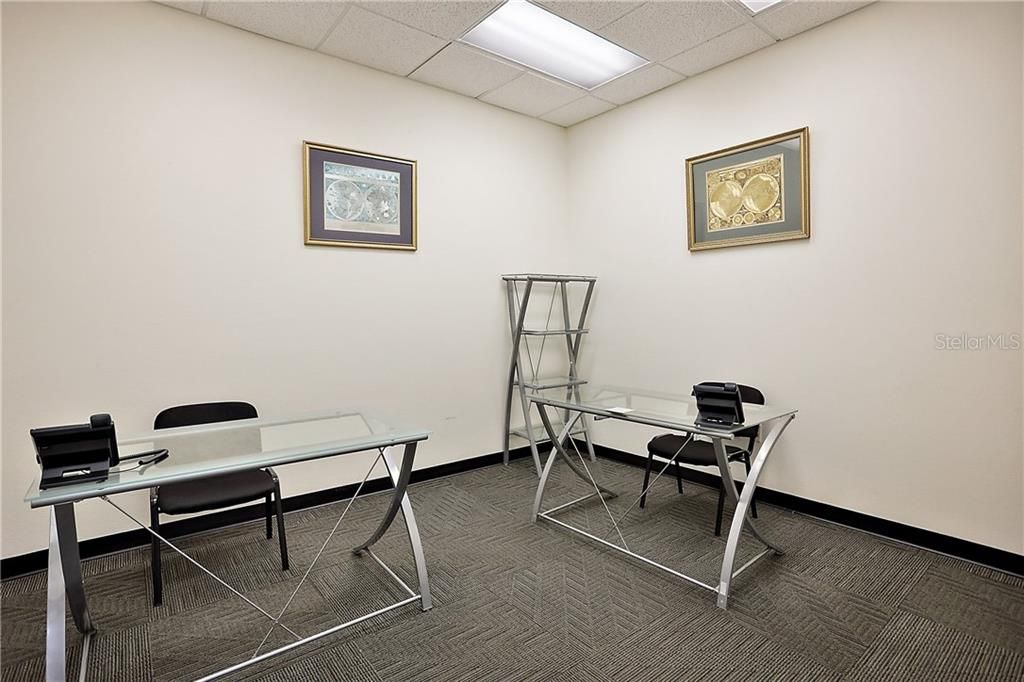 Home Office, Interior
