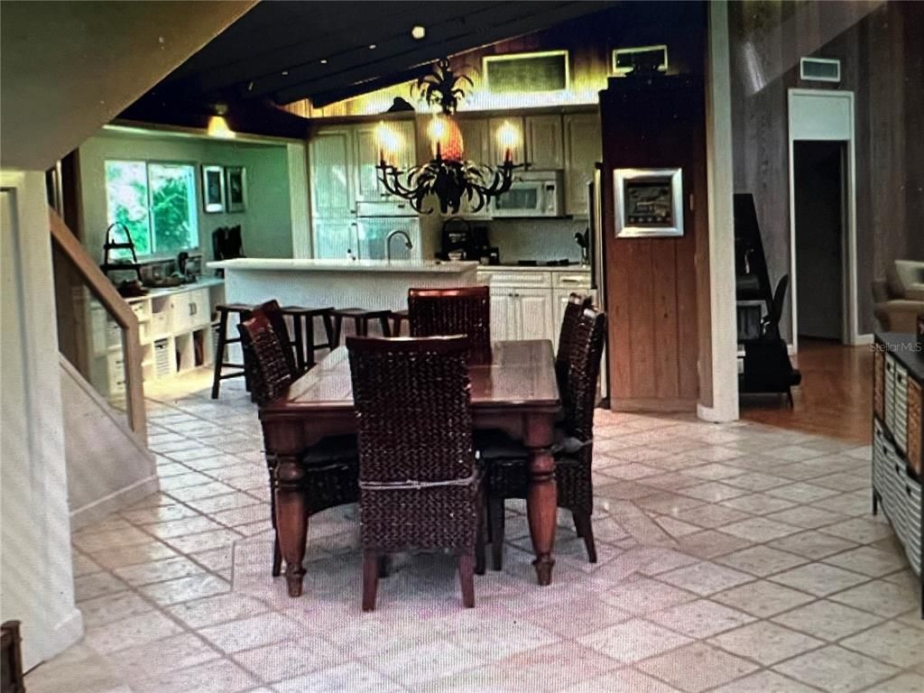 Chandelier, Dining room, Interior, Kitchen, Recessed Lighting