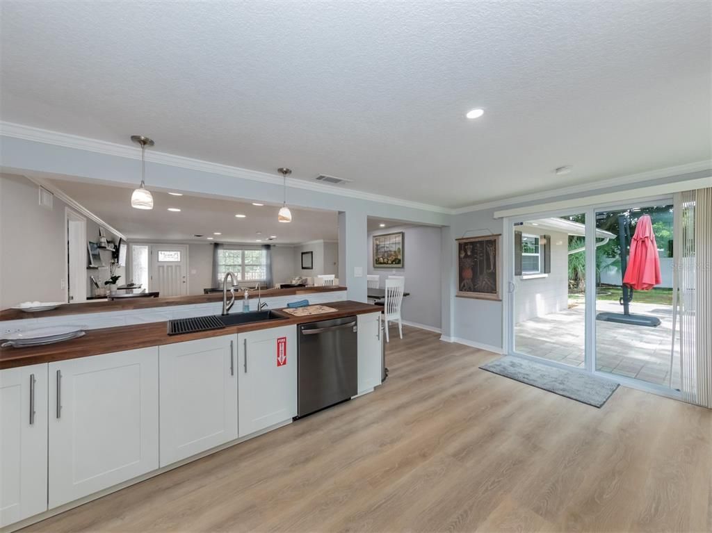 Interior, Kitchen, Pendant Lights, Recessed Lighting, Wood Texture Flooring