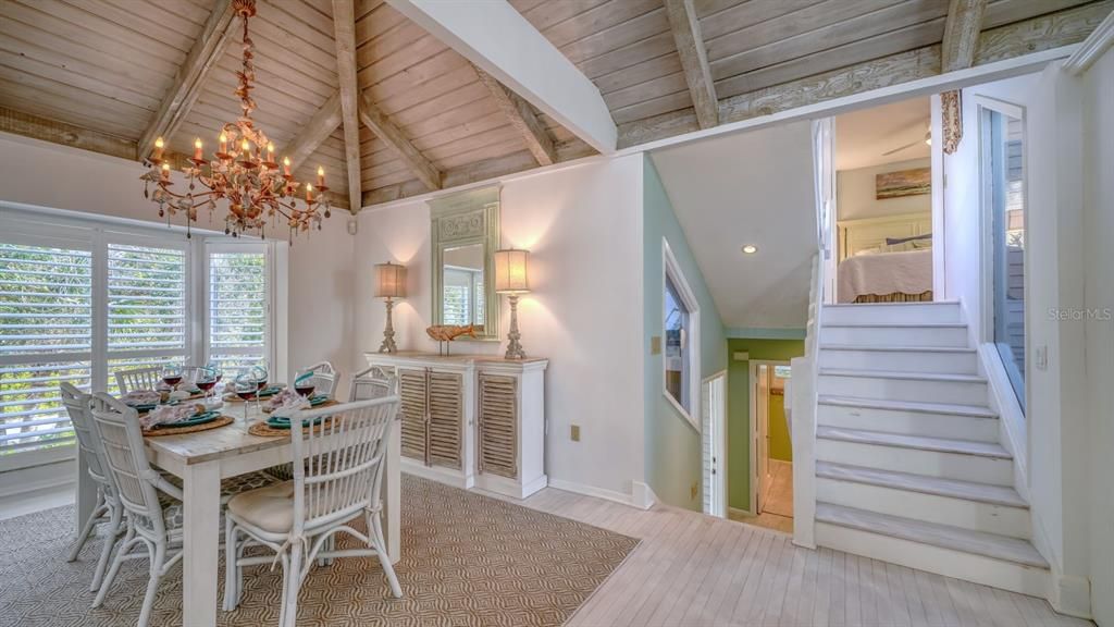 Chandelier, Dining room, Interior, Recessed Lighting, Wooden Beams, Wooden Ceilings