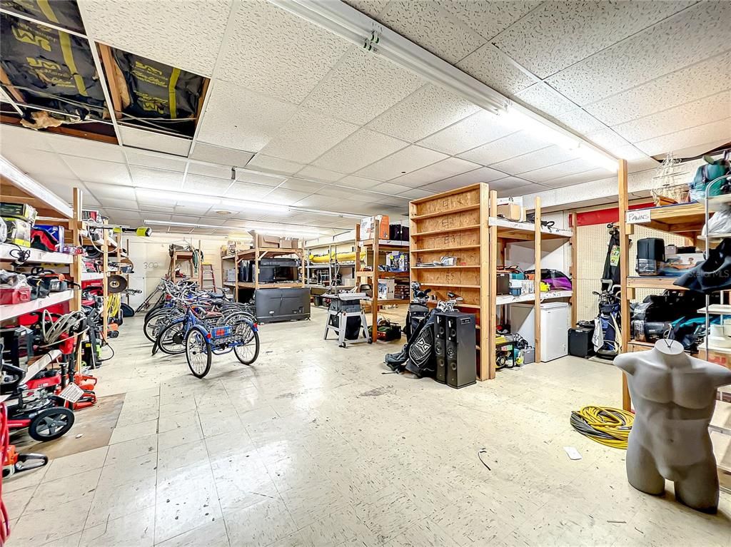 Interior, Recessed Lighting