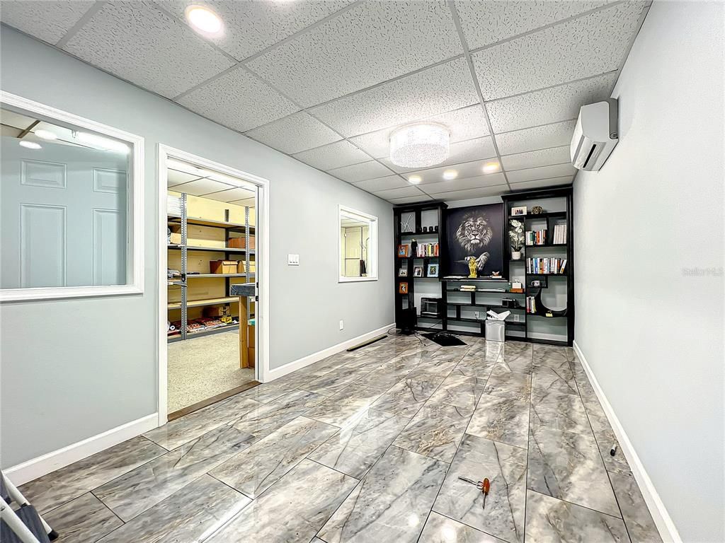 Interior, Marble, Recessed Lighting