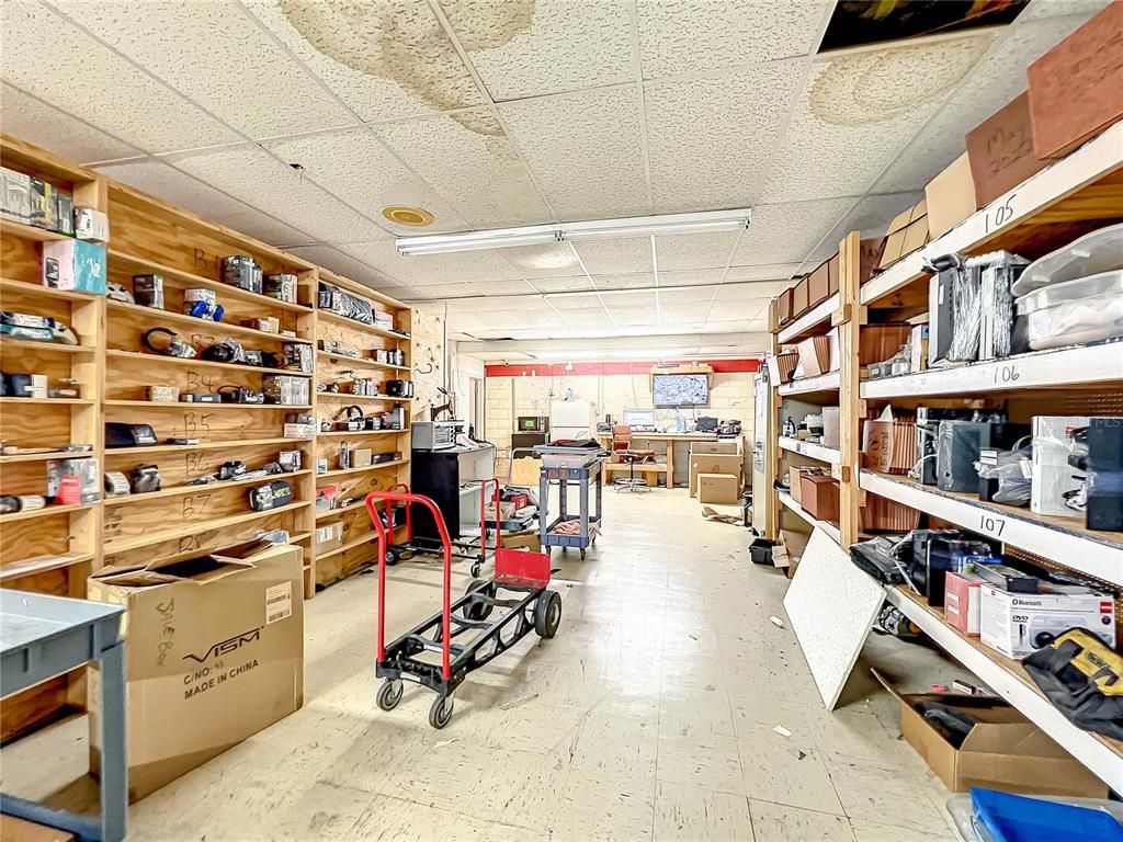 Interior, Recessed Lighting, Wooden Walls