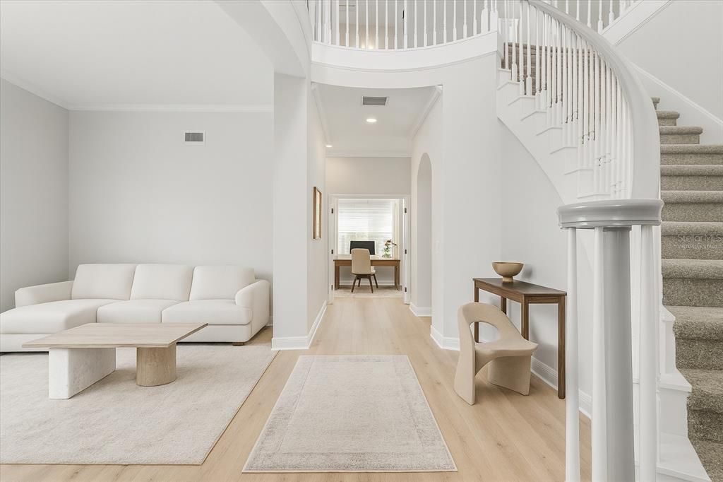 Interior, Recessed Lighting, Wood Texture Flooring