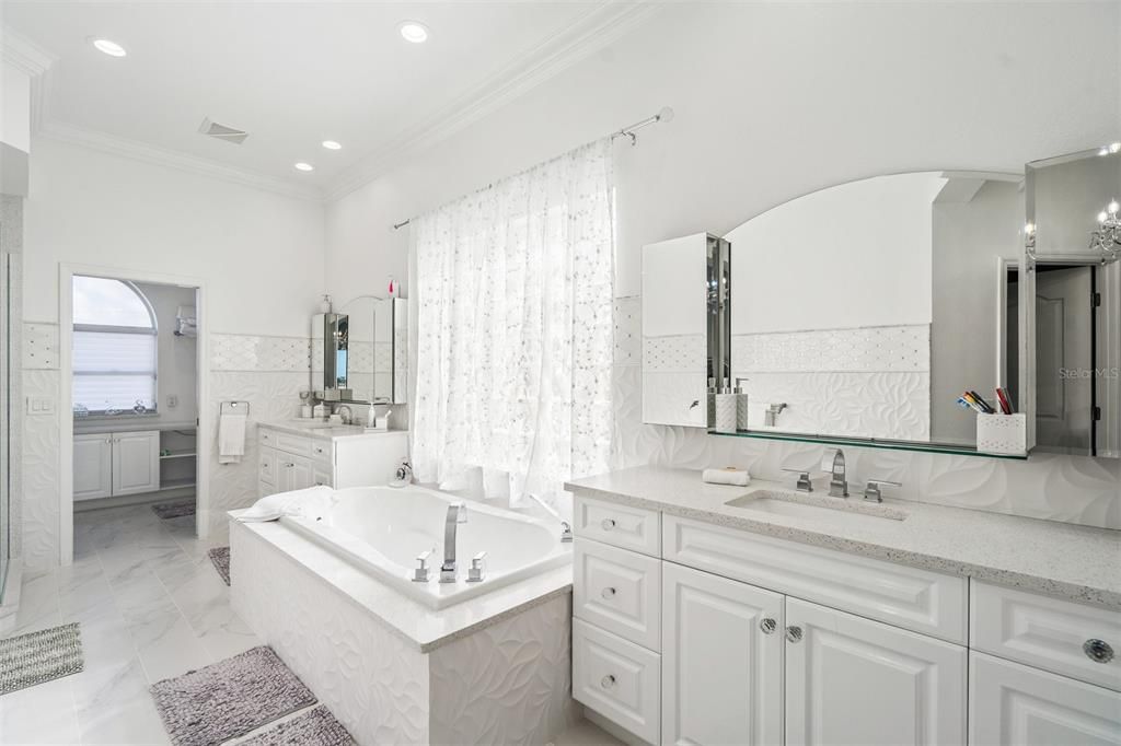 Bathroom, Dual Sink Vanities, Interior, Marble, Recessed Lighting