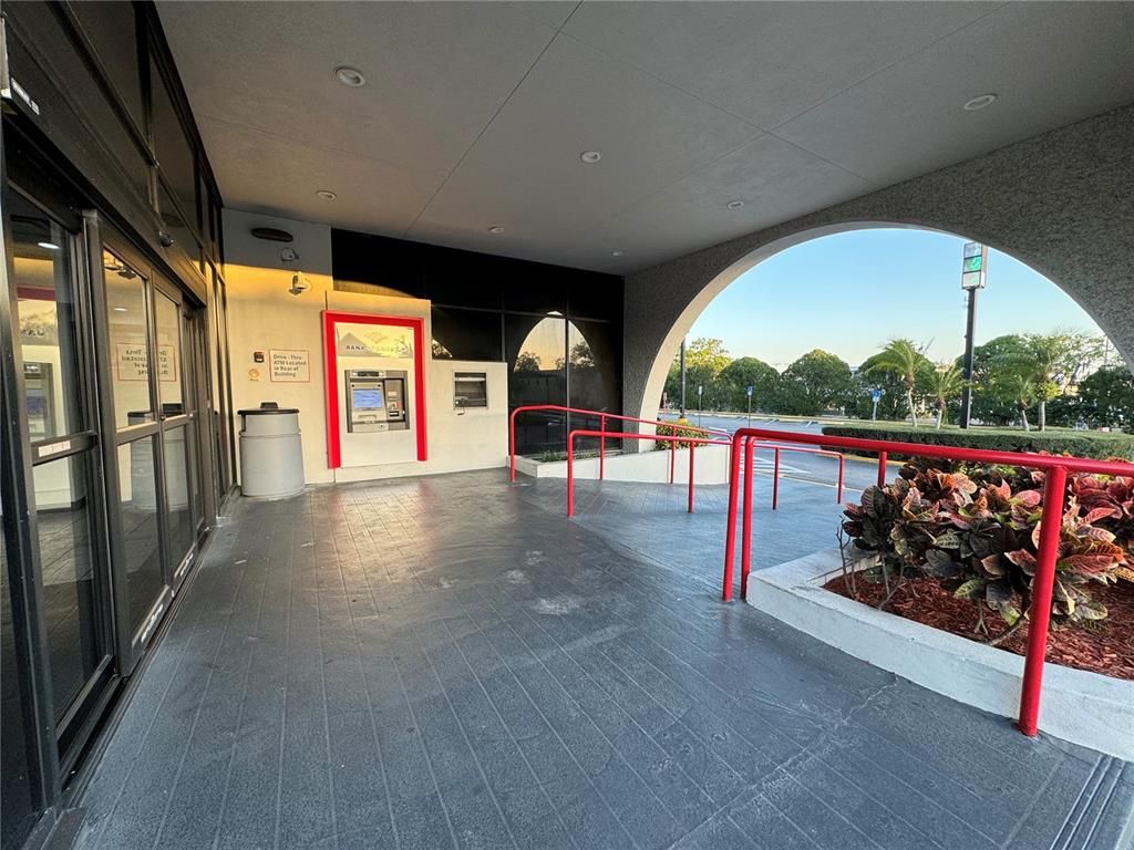 Exterior, Recessed Lighting