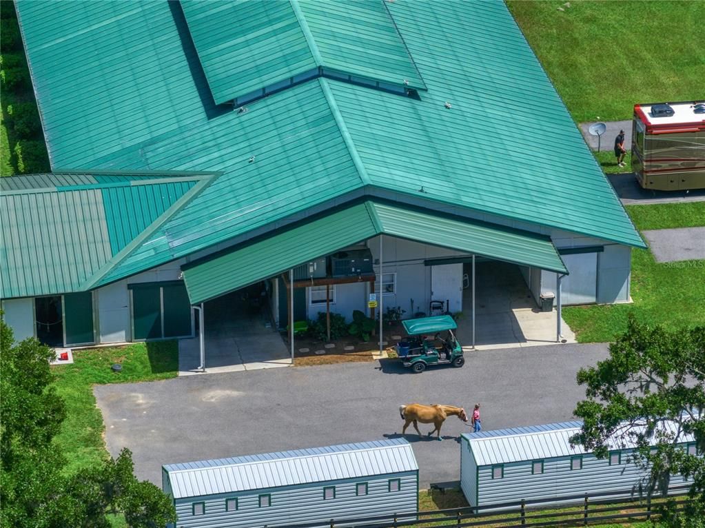 Exterior, Drone