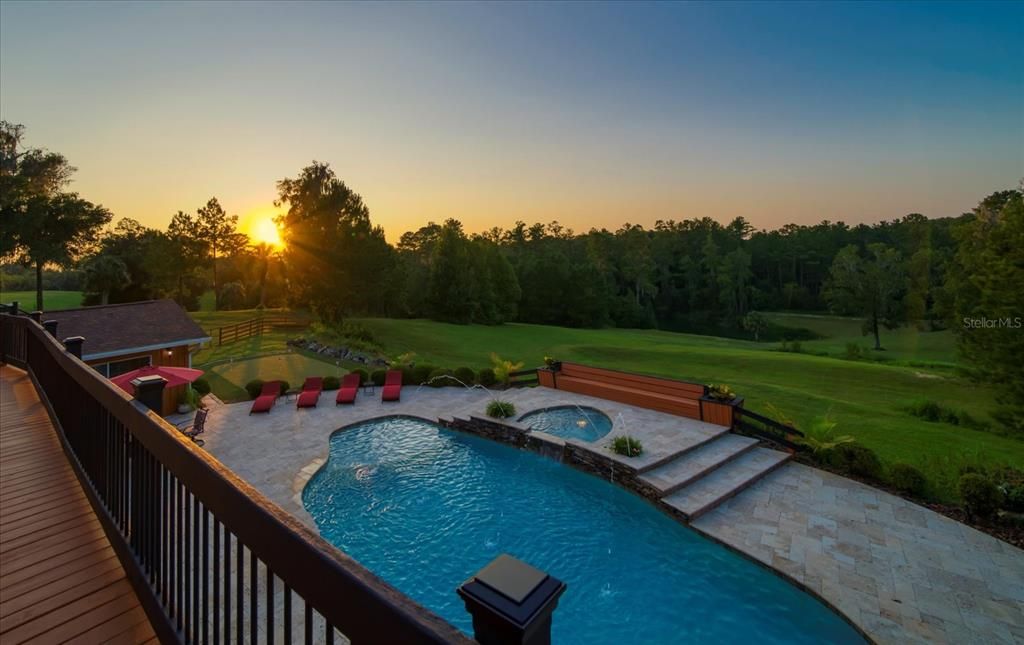 Exterior, Pool