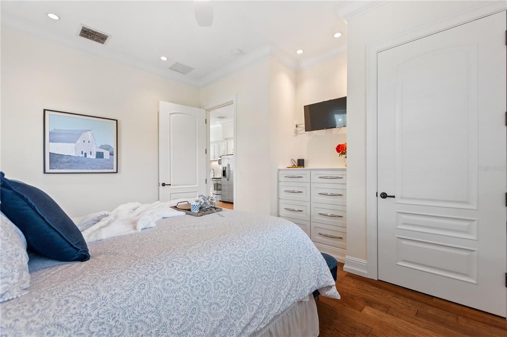 Bedroom, Interior, Recessed Lighting, Wood Texture Flooring