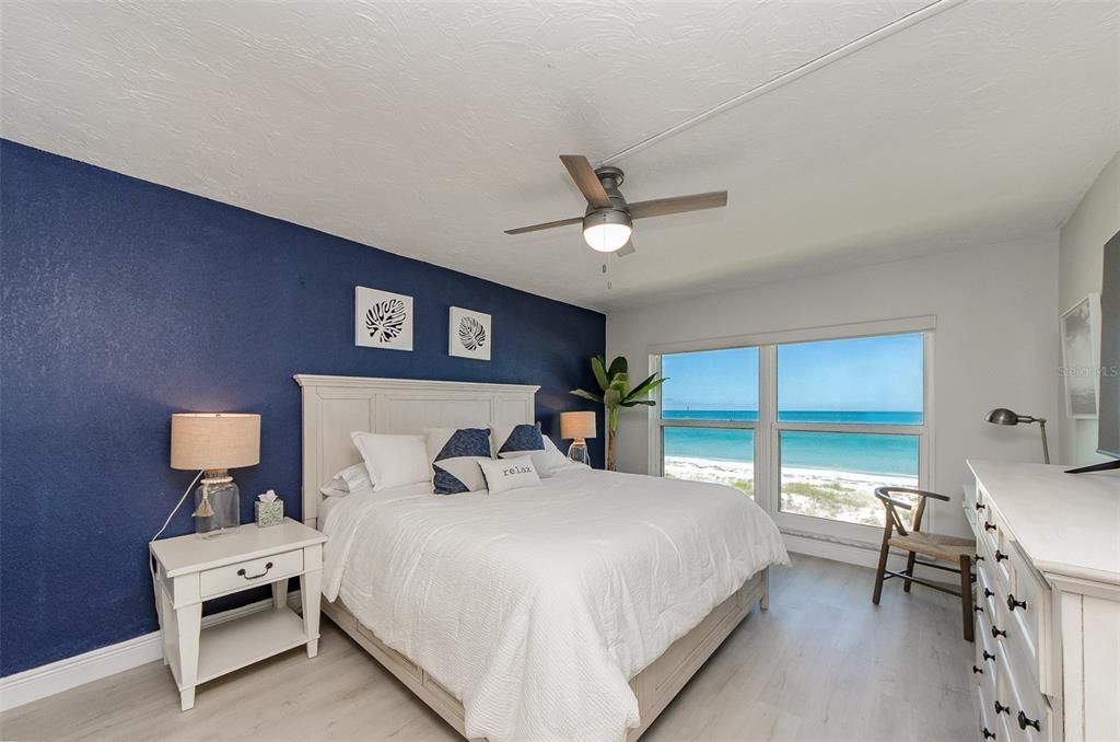 Bedroom, Interior, Water, Wood Texture Flooring