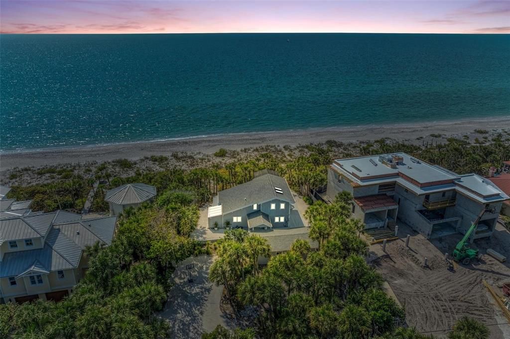Exterior, Drone
