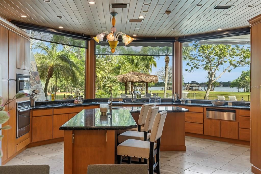 Dining room, Interior, Kitchen, Recessed Lighting, Stainless Steel Appliances