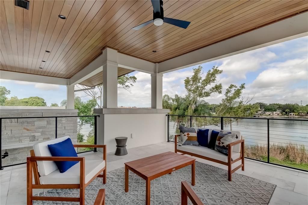 Exterior, Recessed Lighting, Water