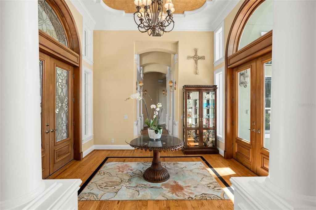 Chandelier, Interior, Wood Texture Flooring