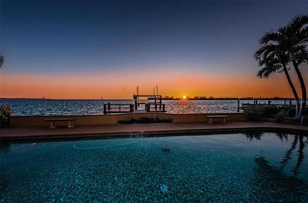 Exterior, Pool, Water