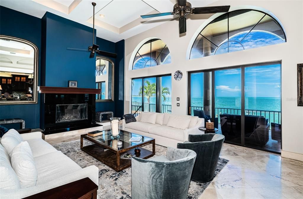 Fireplace, Interior, Living room, Pendant Lights, Recessed Lighting, Water