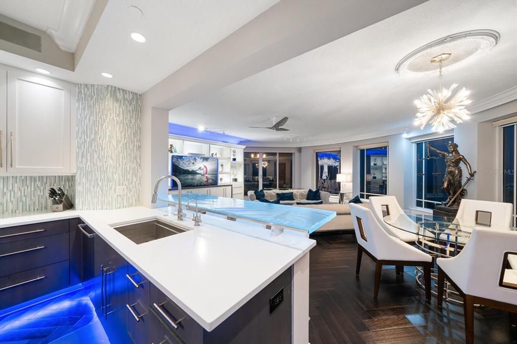 Dining room, Interior, Kitchen, Living room, Pendant Lights, Recessed Lighting, Wood Texture Flooring