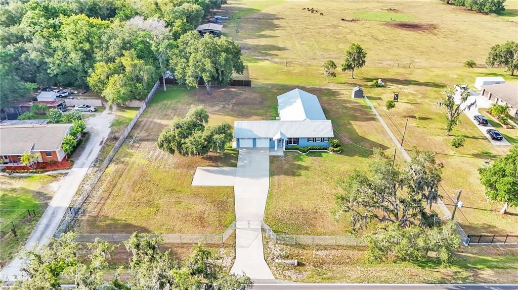 Exterior, Drone
