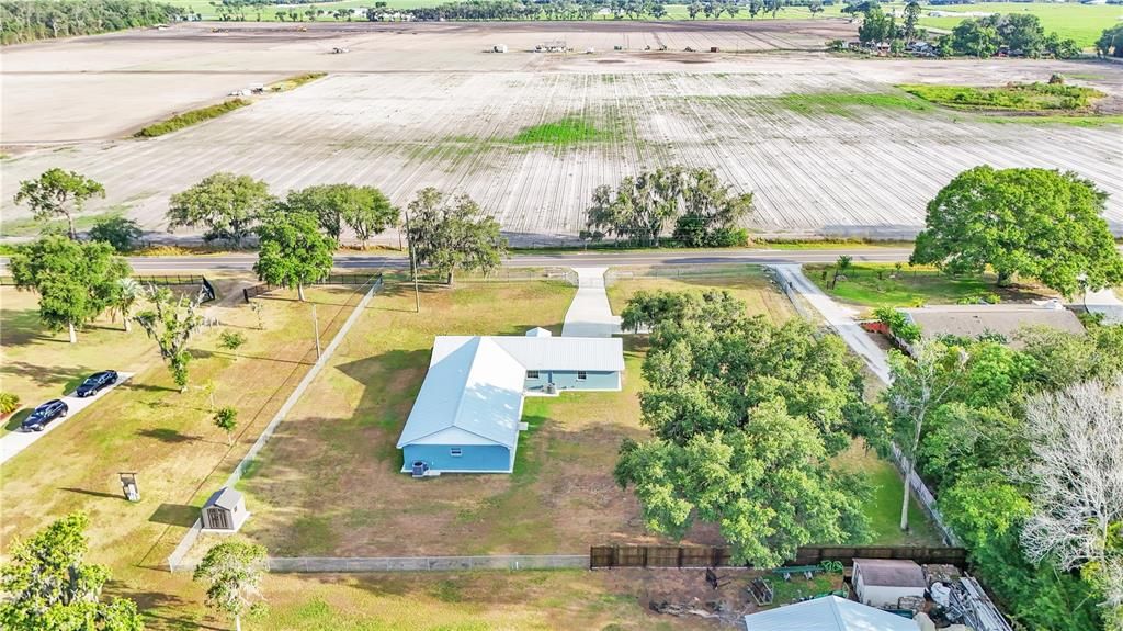 Exterior, Drone