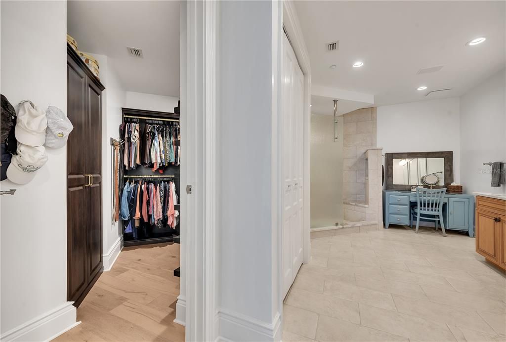 Interior, Recessed Lighting, Walk-in Closets, Wood Texture Flooring