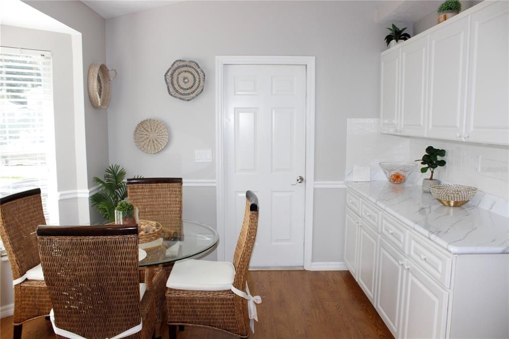 Dining room, Interior, Wood Texture Flooring