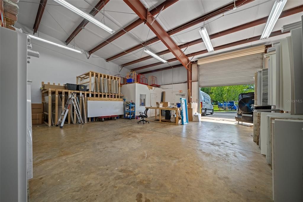 Garage, Interior