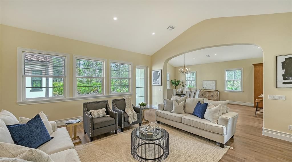 Chandelier, Interior, Living room, Recessed Lighting, Wood Texture Flooring