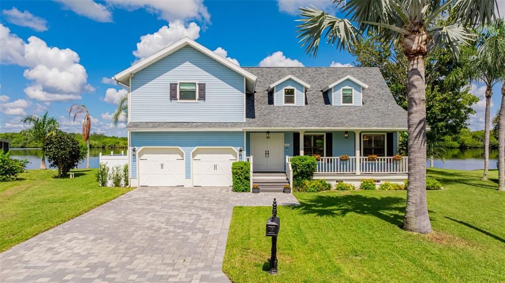 Attached, Exterior, Facade, Water, Farmhouse