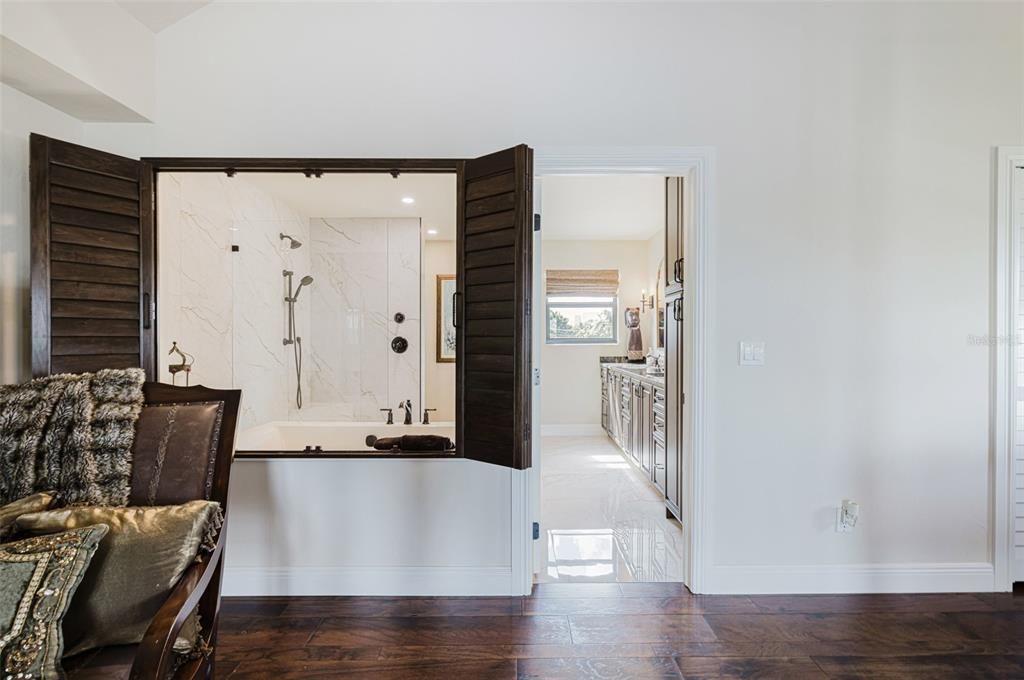 Bathroom, Interior, Marble Walls, Recessed Lighting, Wood Texture Flooring