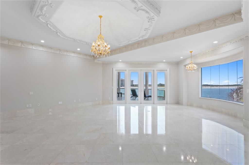 Chandelier, Empty room, Interior, Recessed Lighting, Water