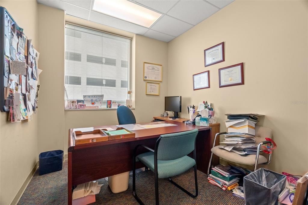 Home Office, Interior