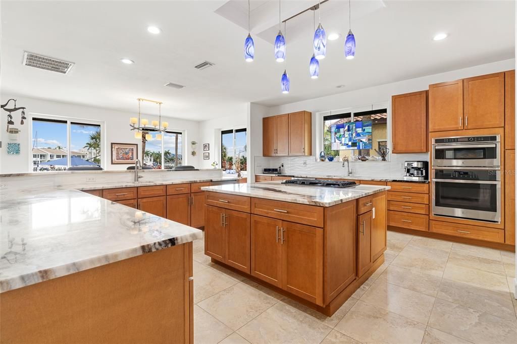 Interior, Kitchen, Pendant Lights, Recessed Lighting, Stainless Steel Appliances
