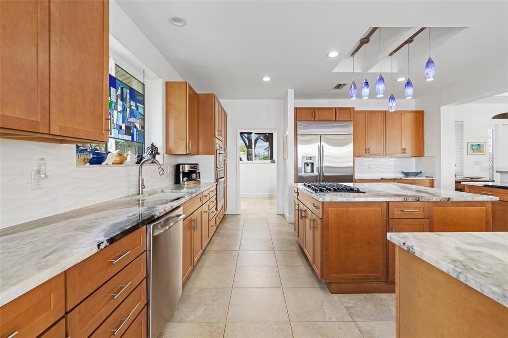 Interior, Kitchen, Pendant Lights, Recessed Lighting, Stainless Steel Appliances