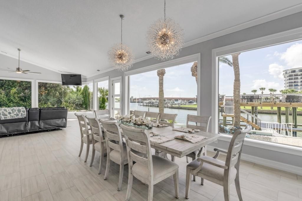 Chandelier, Dining room, Interior, Pendant Lights, Water, Wood Texture Flooring