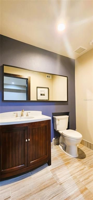 Bathroom, Interior, Recessed Lighting, Wood Texture Flooring