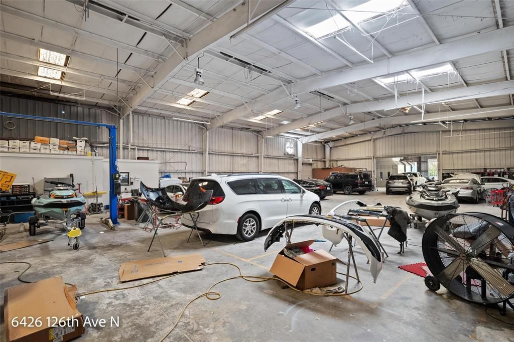 Garage, Interior