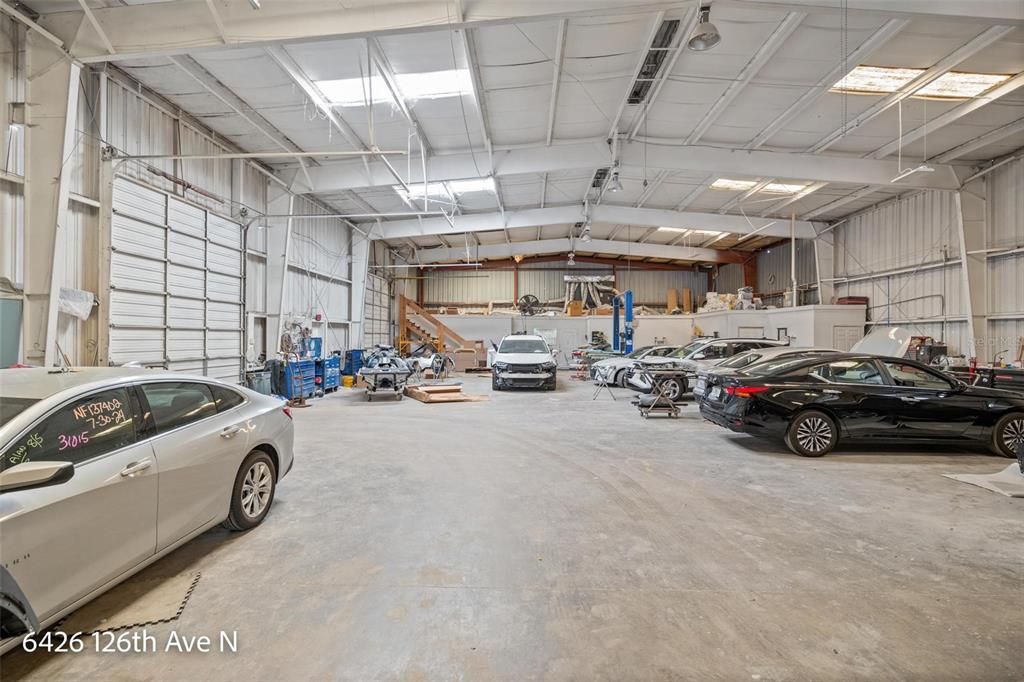 Garage, Interior