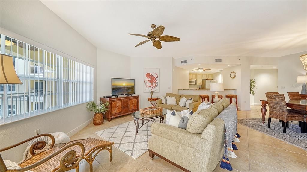 Dining room, Interior, Kitchen, Living room